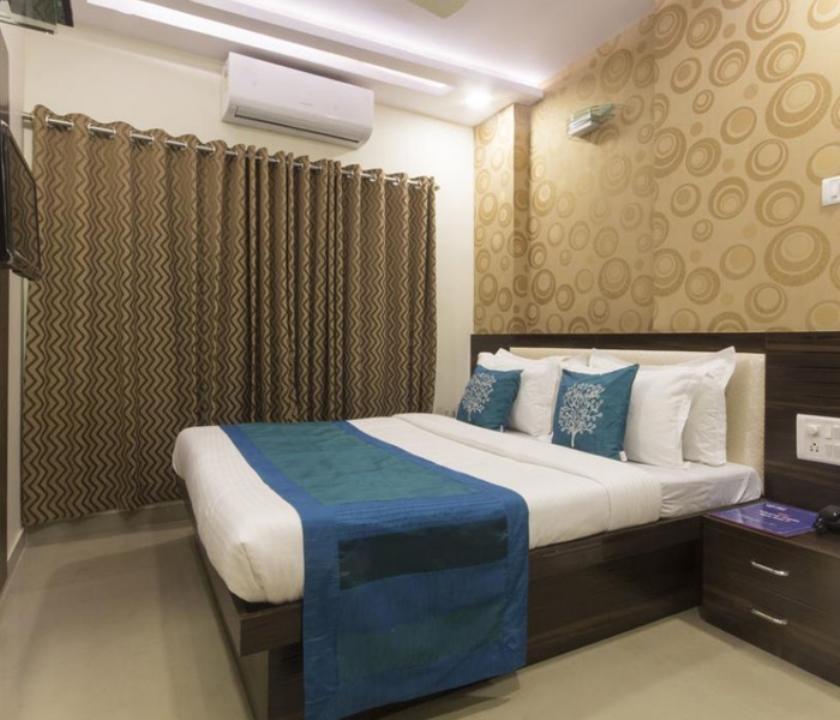 Hotel Accore Inn Мумбаи Экстерьер фото